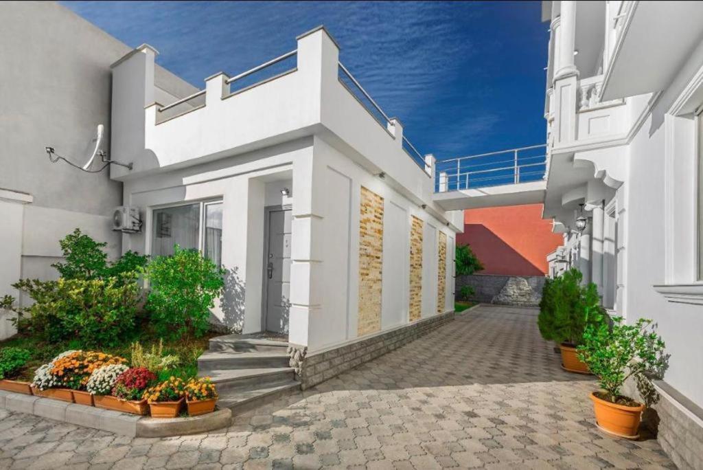 White House Hotel Tbiliszi Kültér fotó