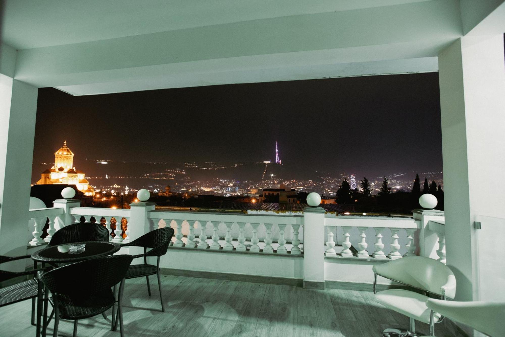 White House Hotel Tbiliszi Kültér fotó